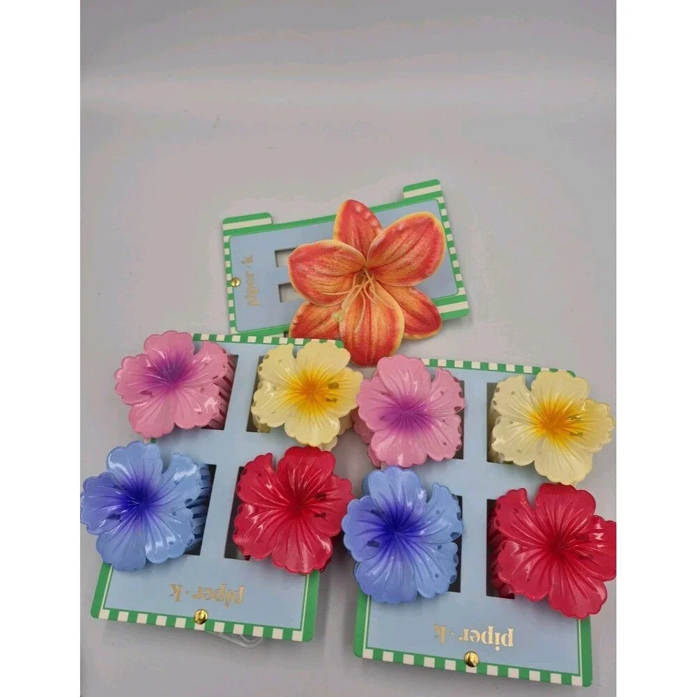 NIP 8 Piper K Large  Hibiscus Flowers Hair Claw Clips Plus Bonus Lily